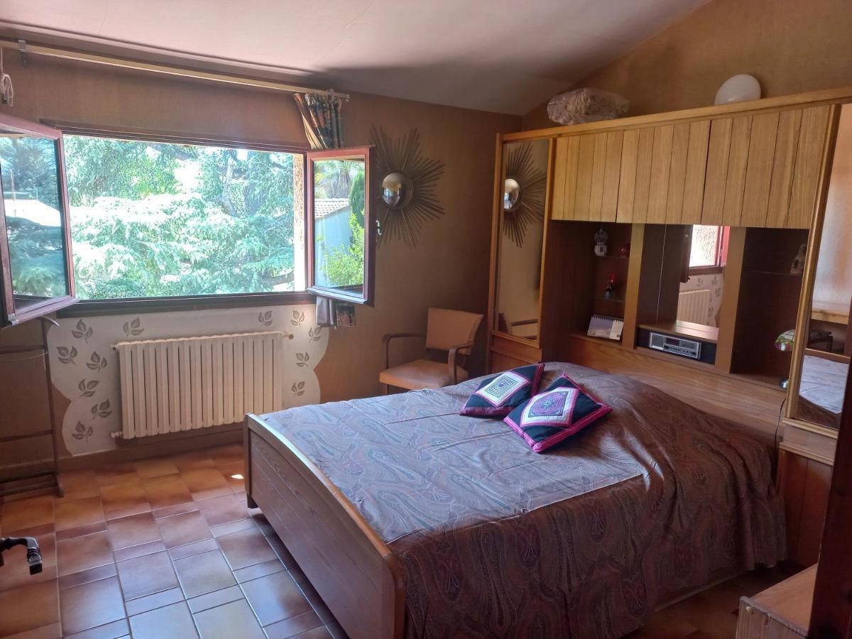 Chambre Dans Villa Charmant Jardin Montpellier Exterior photo